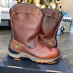 NWT Timberland PRO Hypercharge
Safety composite Toe Pull On Waterproof Boot